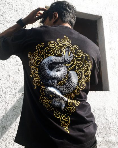 3D Snake / Streetwear / Oversized T-Shirt