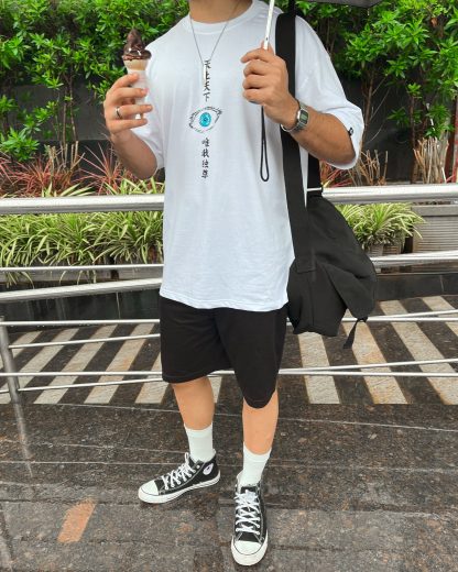 SIX EYES / OVERSIZED T-SHIRT - Image 2