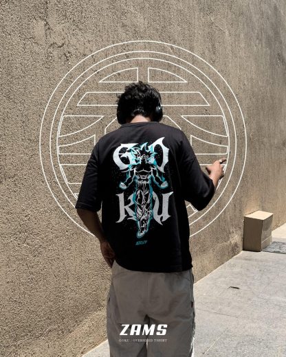 Goku / Oversized T-Shirt